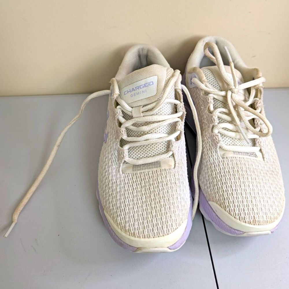 Under Armour Charged Gemini Men’s Running Shoes Sz 6.5 White/Light Purple Low